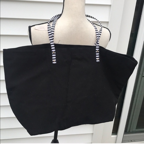 Victoria’s Secret Beach Tote - Picture 5 of 14